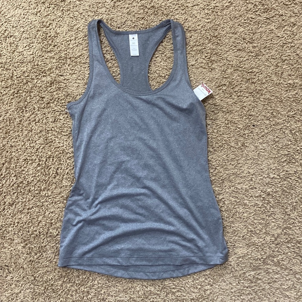 workout tank top